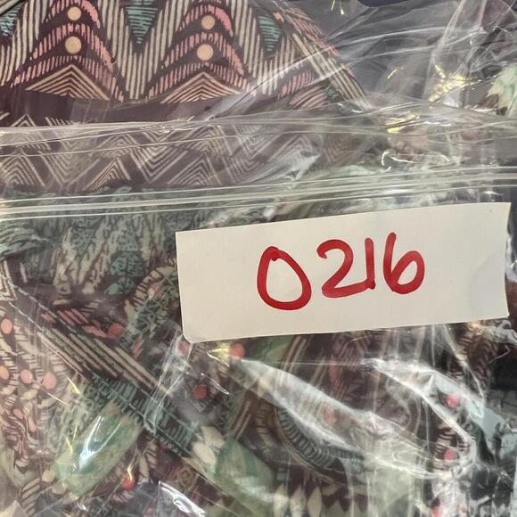 Body Glove Women's Size Medium Pink Blue Print Triangle Bikini Top Swimwear M - Picture 10 of 10